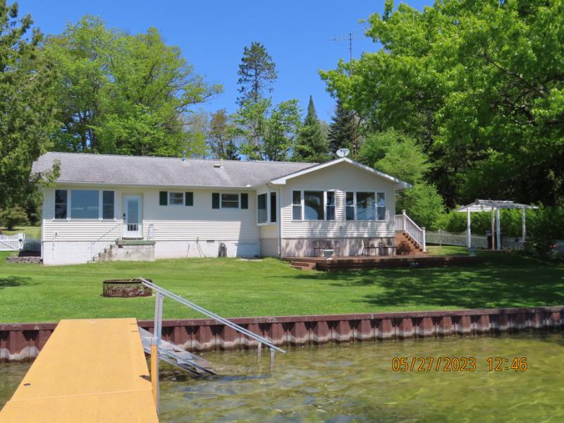 329,000; 2 bedrooms; 1 1/2 baths; 1 story; 1184 sq ft; 0.34 acres