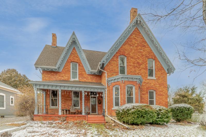 RESIDENTIAL LISTING 026230002