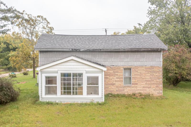 RESIDENTIAL LISTING 026230025