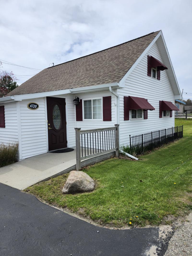 COMMERCIAL LISTING 081240006