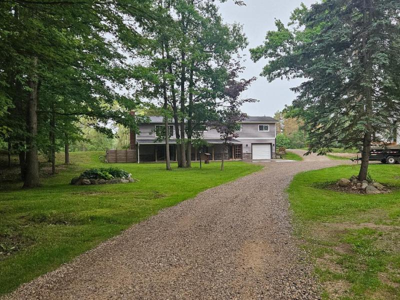 RESIDENTIAL LISTING 038240047