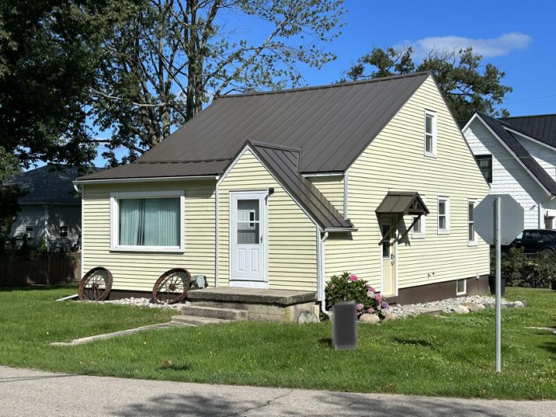 RESIDENTIAL LISTING 040230047