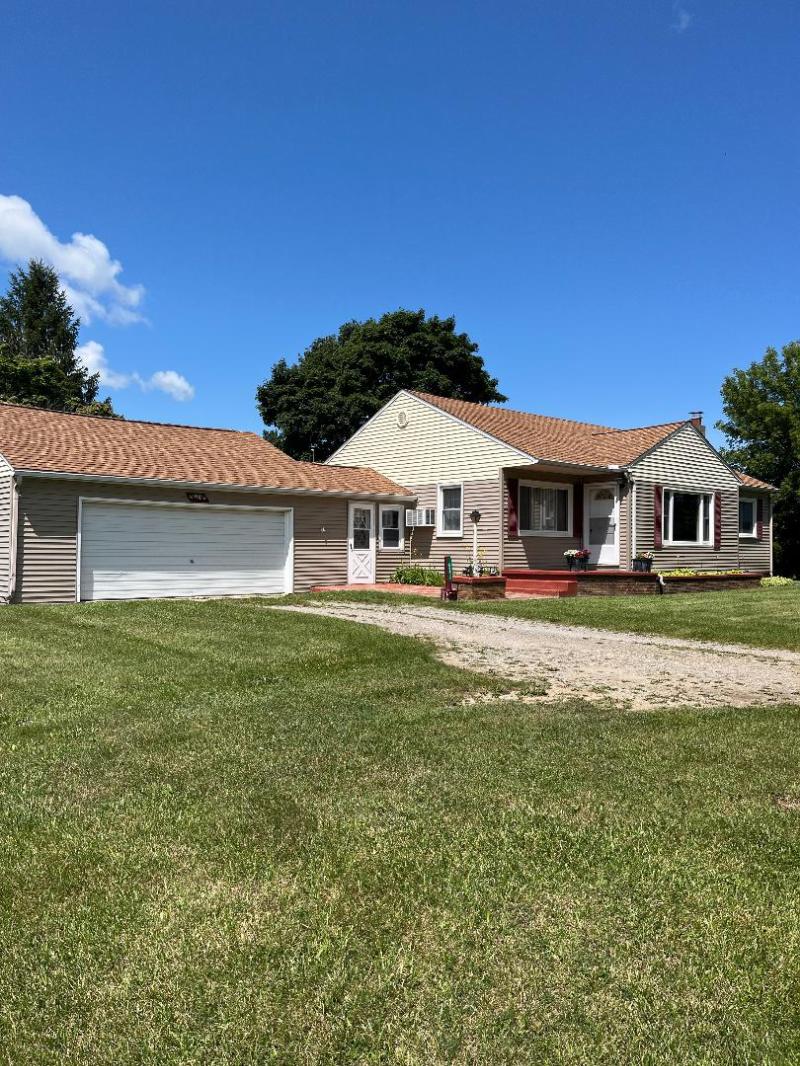 residential-listing-452-24-0006